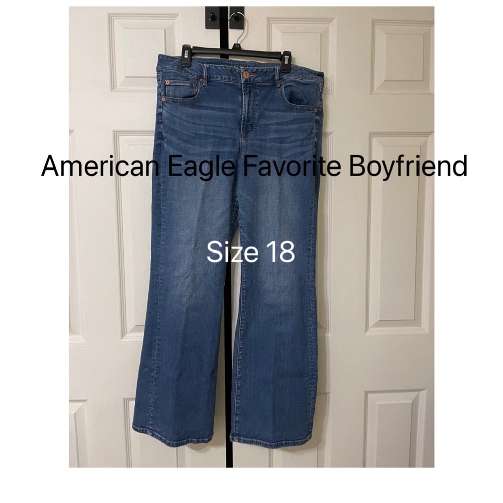 COPY - American Eagle Favorite Boyfriend Jean